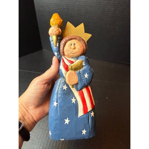 RARE Eddie Walker Patriotic Lady Liberty Midwest Of Cannon Falls Retired EUC - Picture 6 of 11